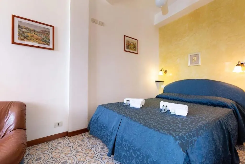 Villa Emilia Mondello Appartamento Emily Con Vista Sul Mare Palermo 0*,