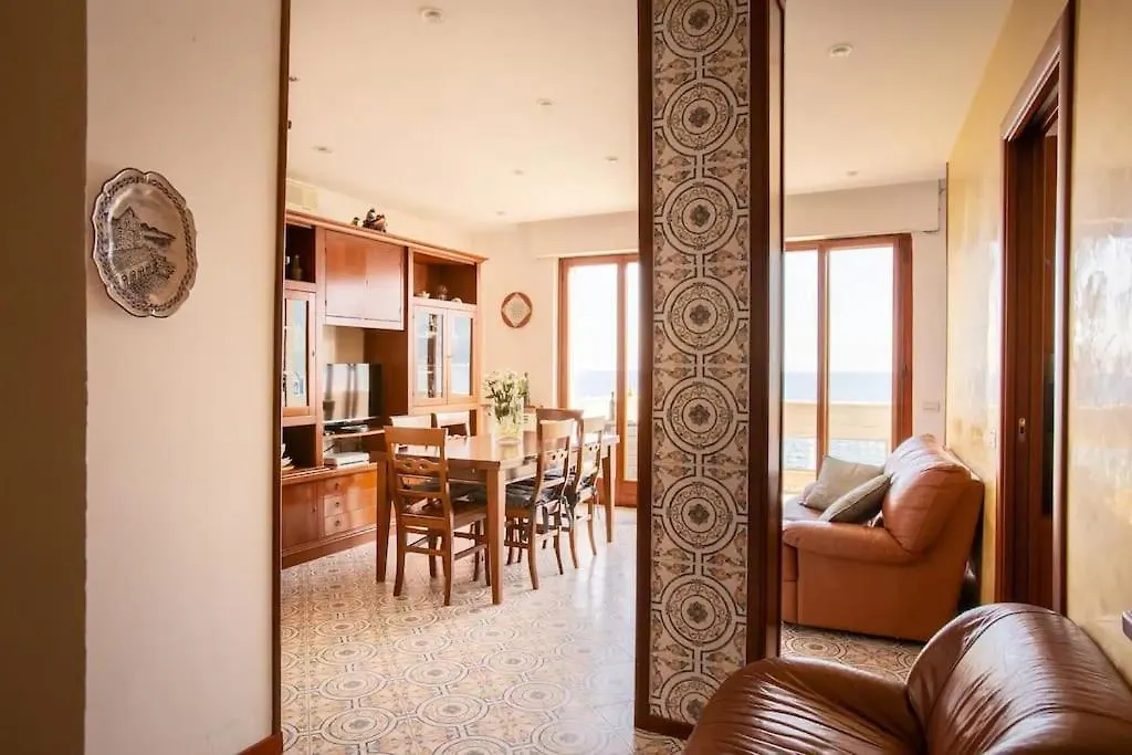 Apartment Villa Emilia Mondello Appartamento Emily Con Vista Sul Mare Palermo