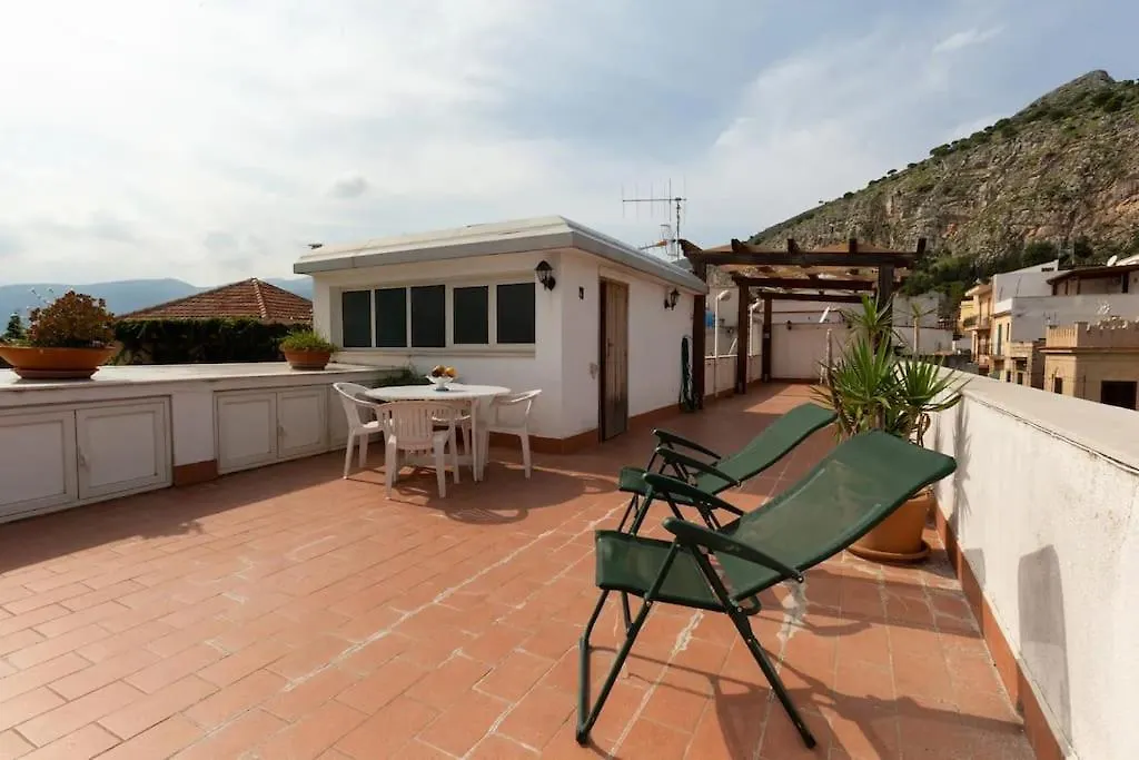 Villa Emilia Mondello Appartamento Emily Con Vista Sul Mare Palermo